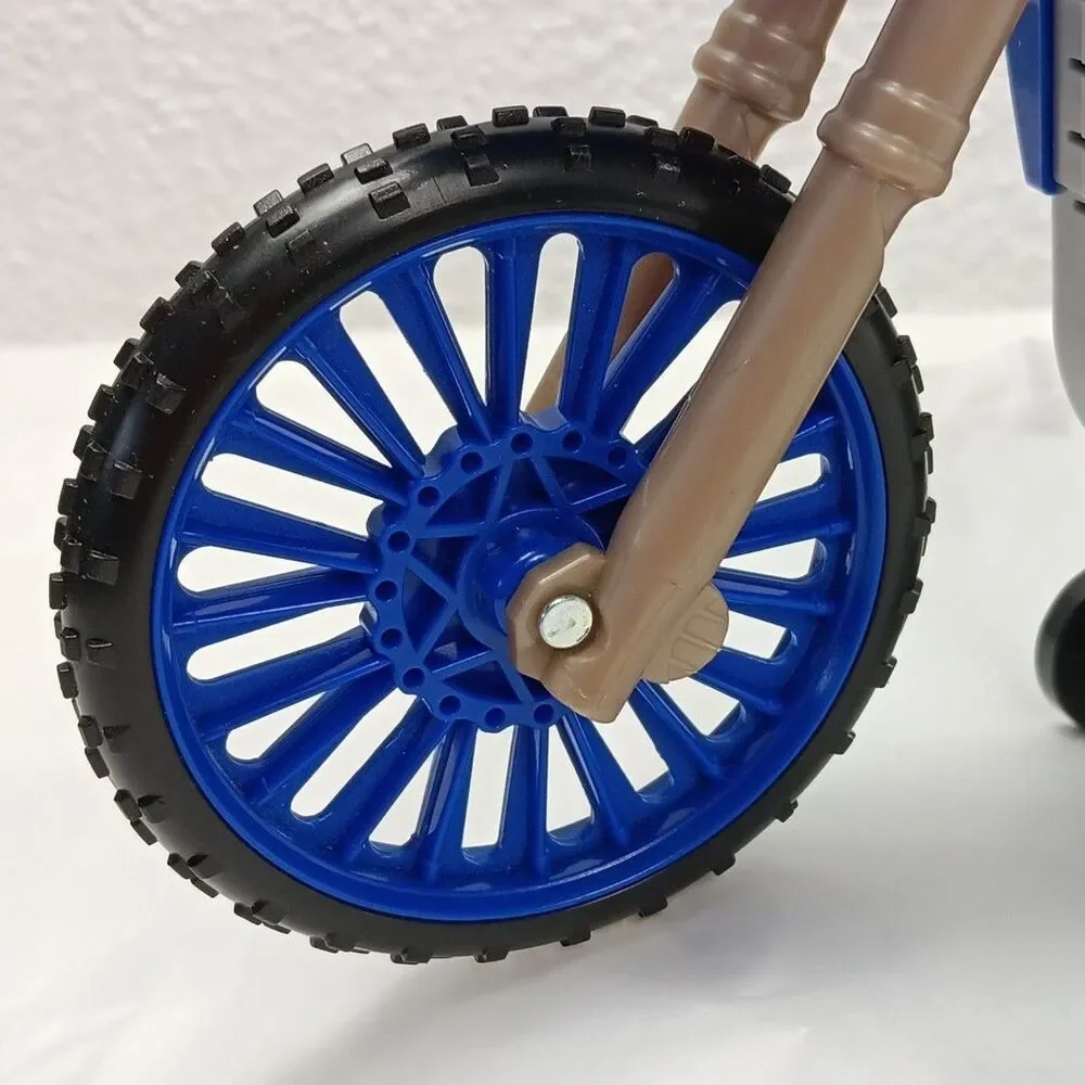 Dickie Toys Wheelie Raiders Yamaha YZ Motorcycle Battery Operated Engine Noises